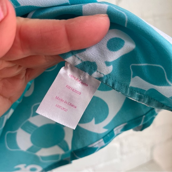 Macbeth Collection Tank Top Size Medium - Picture 15 of 15